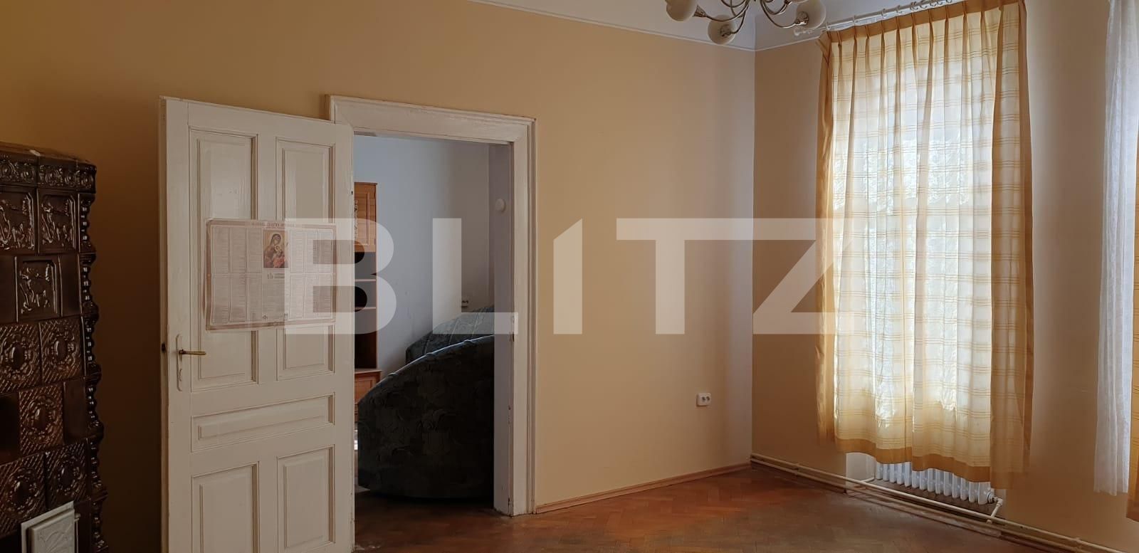 Casa de vânzare 3 camere Central - 68128CV | BLITZ Oradea | Poza4
