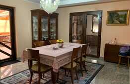 Casă spațioasă cu grădină în zona Nufărul 2 ,180 mp utili, teren de 500 mp