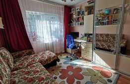 Apartament de 4 camere, 76,5 mp, parcare, zona Nufarul!