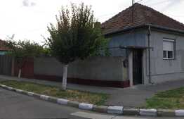 Casă de 3 camere, 506 mp teren în Ioșia!