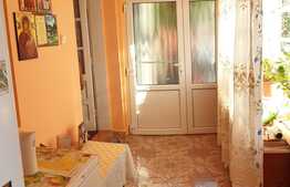 Casă de 3 camere, 506 mp teren în Ioșia!