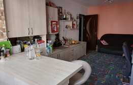 Apartament de vanzare cu 3 camere in Dragos Voda!