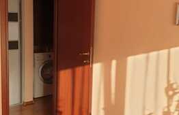 Apartament de 3 camere, tip PB, decomandat, etaj 3, parcare, zona Rogerius!