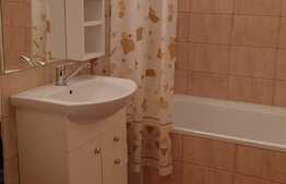 Apartament de 3 camere, tip PB, decomandat, etaj 3, parcare, zona Rogerius!