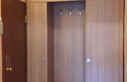 Apartament de 3 camere, tip PB, decomandat, etaj 3, parcare, zona Rogerius!