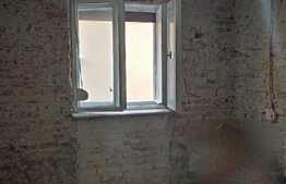 Casa de 65 mp utili, zona Decebal