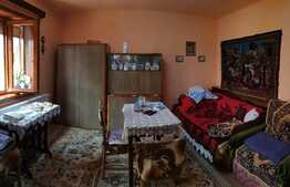 Casă de 90 mp și curte de 317 mp lângă Lotus