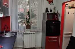 Apartament de 3 camere, spațios și confortabil în zonă centrală