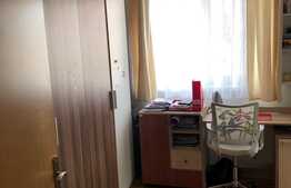 Apartament de 4 camere, spațios și confortabil, decomandat, etaj 1,într-o zonă cu numeroase facilități