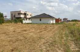 Parcelă 740 mp cu front de 34 ml în Sînmartin