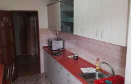 Apartament de inchiriat, cu 3 camere in Rogerius 