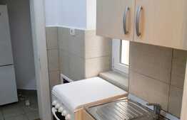 Locatie Inedita! Apartament de vanzare cu 2 camere la CASA!