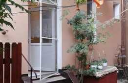 Locatie Inedita! Apartament de vanzare cu 2 camere la CASA!