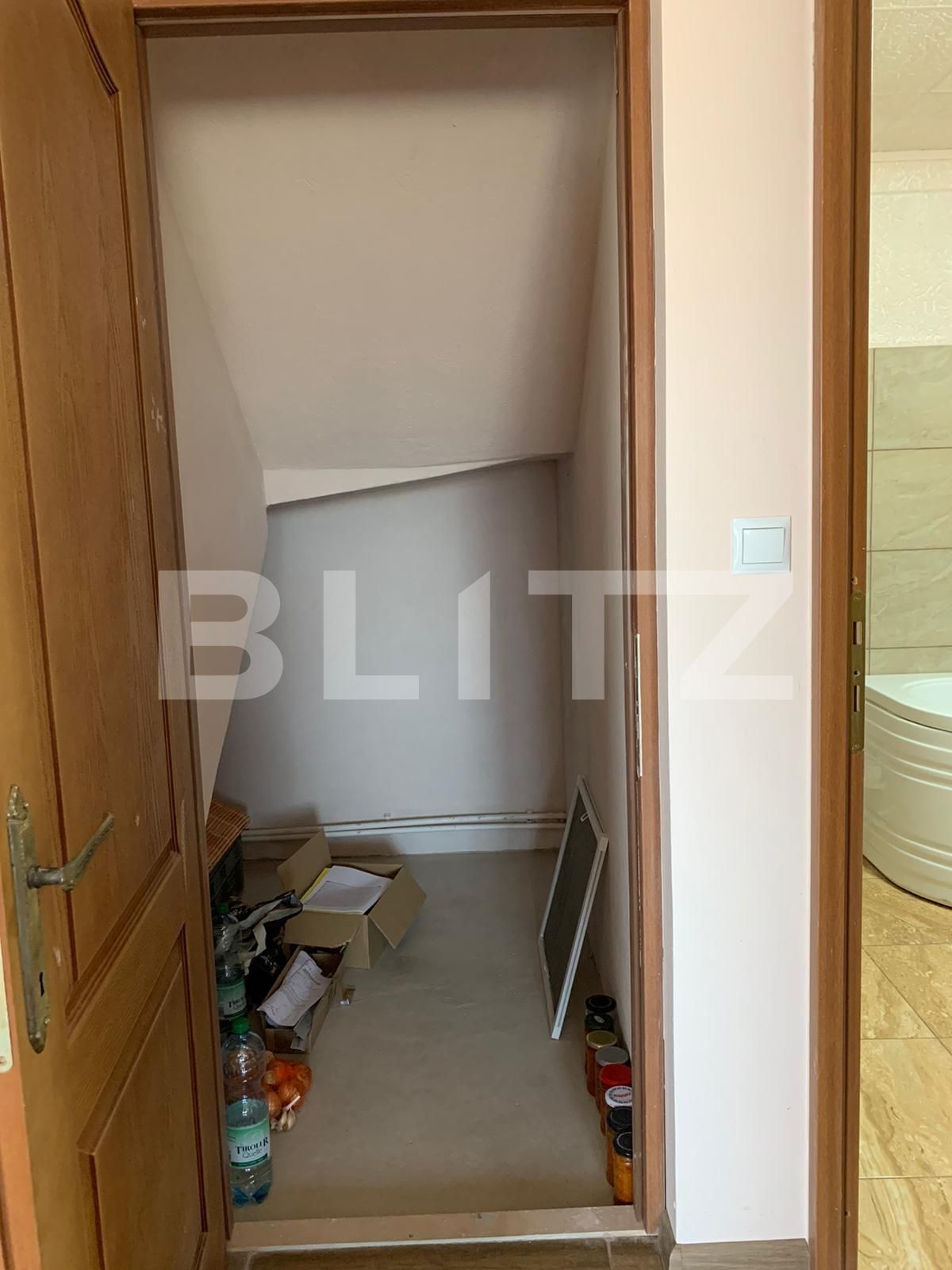 Casa de vânzare 4 camere Periferie - 69076CV | BLITZ Oradea | Poza8