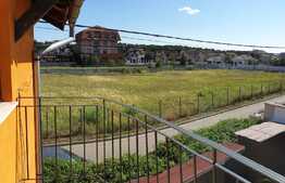 Casă de 4 camere în centru, Sînmartin