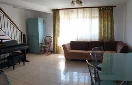 Casă de 4 camere în centru, Sînmartin