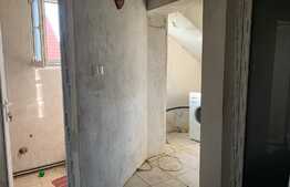 Casa cu vedere catre lac in zona Hanul Pescarilor, 237 mp utili, teren de 1000 mp 