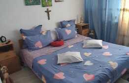 Apartament de 2 camere, 50 mp, decomandat!