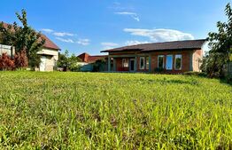 Casă la roșu 7 camere 280 mp, 1000 mp teren în zona Episcopia