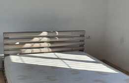 Casă pe un nivel, 149 mp, 916 mp teren, în Episcopia