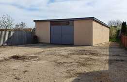 Casă pe un nivel, 149 mp, 916 mp teren, în Episcopia