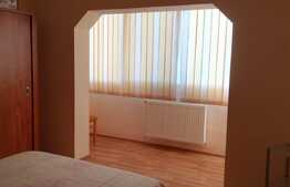 Apartament de 3 camere , in zona Rogerius 