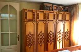 Apartament de 3 camere, decomandat, 69 mp, confortabil în zona Rogerius