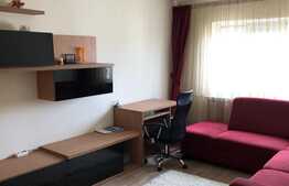 Apartament de 3 camere, decomandat, 70mp, etaj 4, zona Rogerius-Orăselul copiilor