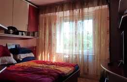 Apartament de vanzare, decomandat, modern, zona Prima Shops si Lotus Retail Park!