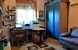 Apartament de vanzare, decomandat, modern, zona Prima Shops si Lotus Retail Park!