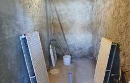 Casă la 12 km de Oradea în Husasău de Criș