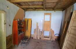 Casă la 12 km de Oradea în Husasău de Criș