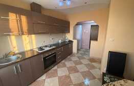 Apartament cu 2 camere , de inchiriat pe Bulevardul Decebal 