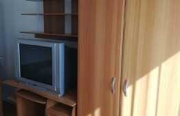 Apartament cu 3 camere, de inchiriat in zona Decebal ! 