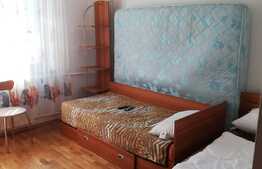 Apartament cu 3 camere, de inchiriat in zona Decebal ! 