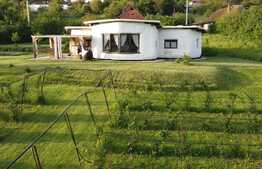 Casă ecologică unică în România