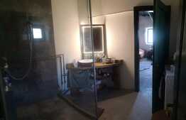 Casă ecologică unică în România