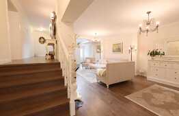 Casă de 3 dormitoare, Subcetate, zona Ultracentrala!