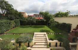 Casă de 3 dormitoare, Subcetate, zona Ultracentrala!