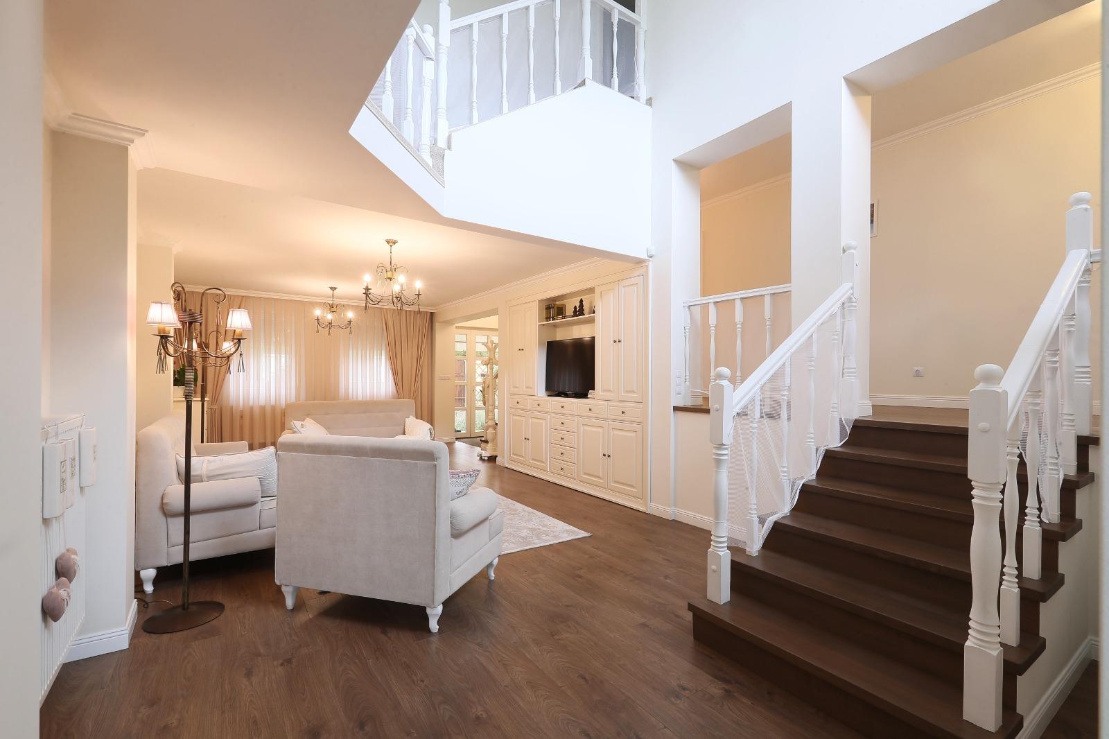 Casa de vânzare 4 camere Ultracentral - 70037CV | BLITZ Oradea | Poza7