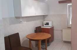 Apartament de 3 camere in zona Decebal! Zona superba!