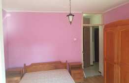 Apartament de 3 camere in zona Decebal! Zona superba!