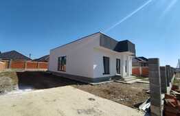 Casa noua, stil mediteranean, 100 mp util, teren 500 mp, Santandrei