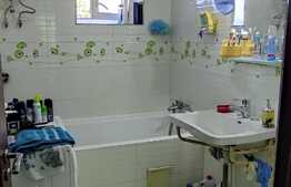 Casa de 54 mp utili, 143 mp teren, zona Subcetate