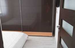 Apartament de 3 camere, zona Decebal 