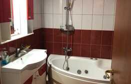 Apartament de 3 camere, etaj 1, 63 mp, , zonă ușor accesibilă cu facilități