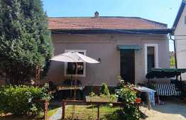 Casa 42 mp utili, teren 78 mp, zona ultracentrala