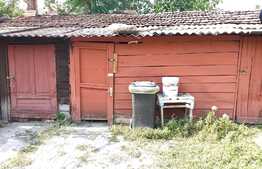 Casa de 44 mp utili, teren 146 mp, zona Centrala!