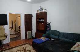 Casa de 44 mp utili, teren 146 mp, zona Centrala!