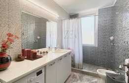 Apartament superb de 2 camere, 70 mp, bloc nou, zona Centrală!